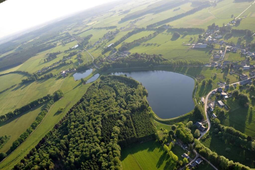 Вилла Les Maulau'X Sberchamps Экстерьер фото